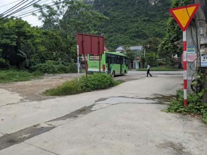 Cần bán 3 lô thổ cư vị trí vàng 3 mặt tiền đường Hồ Chí Minh, Trần Phú, Chương Mỹ