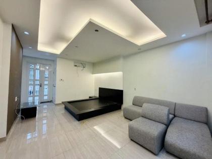 Bán nhà HXH Ung Văn Khiêm - ngay Xô Viết Nghệ Tĩnh, 4,2x17m, 3 Tầng, Sổ A4, 10,8 tỷ.