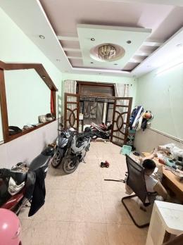 Bán nhà HXH 8m Lạc Long Quân, gần Đông Hồ,  DT 4x13m, 4 tầng, 4PN, chào 9 tỷ.