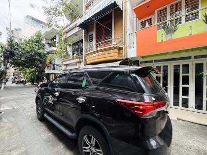 Bán nhà HXH Ung Văn Khiêm - ngay Xô Viết Nghệ Tĩnh, 4,2x17m, 3 Tầng, Sổ A4, 10,8 tỷ.