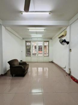 Bán nhà HXH Ung Văn Khiêm - ngay Xô Viết Nghệ Tĩnh, 4,2x17m, 3 Tầng, Sổ A4, 10,8 tỷ.