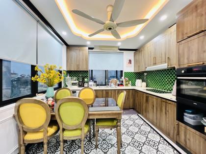 6 Tầng Thang Máy - Bùi Xương Trạch, Gara Ô Tô, 2 Thoáng, KD, 52m2, 17.95 Tỷ.