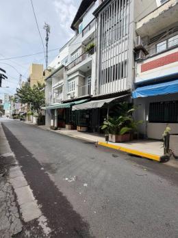 CHÍNH CHỦ [BÁN NHÀ + QUẬN 10] VỊ TRÍ MẠNH NHƯ DÒNG TIỀN CHẢY MÃI •  Đường Sư Vạn Hạnh – 31m² – 4 tầng – 3.7 × 8.5