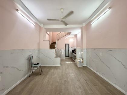 CHÍNH CHỦ [BÁN NHÀ + QUẬN 10] VỊ TRÍ MẠNH NHƯ DÒNG TIỀN CHẢY MÃI •  Đường Sư Vạn Hạnh – 31m² – 4 tầng – 3.7 × 8.5