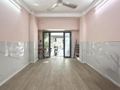 CHÍNH CHỦ [BÁN NHÀ + QUẬN 10] VỊ TRÍ MẠNH NHƯ DÒNG TIỀN CHẢY MÃI •  Đường Sư Vạn Hạnh – 31m² – 4 tầng – 3.7 × 8.5