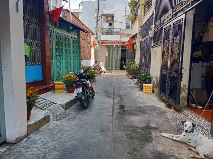 Giá cực hời! Bán nhà hẻm Lê Đình Thám Tân Phú 50m2, sổ hồng. Chỉ 4.7 tỷ. Gọi ngay!
