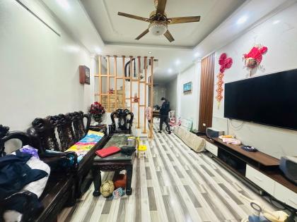 Nhà Đẹp – Dân Xây, Phố Hoàng Văn Thái, 45m2, MT 4m, 13.4 Tỷ - Dân Trí Cao