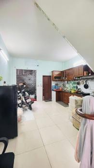 Bán nhà Mặt tiền Thoại Ngọc Hầu, ngay Lũy Bán Bích, 4.2x29m, 5 T - 6PN, hạ còn 15,5 tỷ