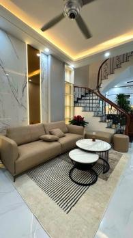 Bán nhà đường Minh Khai, Hai Bà Trưng, nhà mới siêu đẹp, 2 thoáng trước sau, ngõ rộng