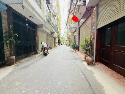 Phân Lô Quân Đội, Hoàng Văn Thái, ô tô tránh, nhà C4, 43m2, 14.3 Tỷ - Sổ Vuông