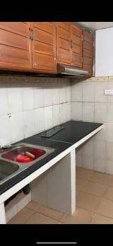 Cho thuê nhà tại ngõ 12  Hoàng Văn Thái, diện tích 80m nhà tầng 1, thuê 7 triệu.