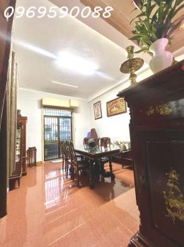 Cơ hội vàng! Biệt thự hẻm 4 tầng, 425m2 Tân Kỳ Tân Quý, Tân Phú. Sổ hồng, 75 tỷ. Gọi ngay!