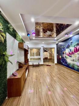 Bán nhà Hẻm 6m Quang Trung,  ngay Tân Sơn - Emart, 4x22m, 6 Tầng - 6PN, chỉ 10,9 tỷ.