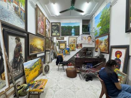 Bán Nhà P/Lô Ô Tô Xuân Diệu Quận Tây Hồ 51m2-4T VỪA Ở VỪA KD 19,2 Tỷ Có Thương Lượng.