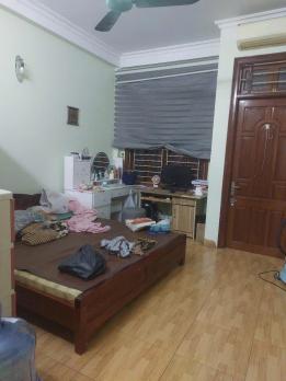 12m ra Mặt Phố Nguyễn Lân, Ô Tô vào nhà, 63m2, MT 5.2m, 17.5 Tỷ - Dân Trí Cao