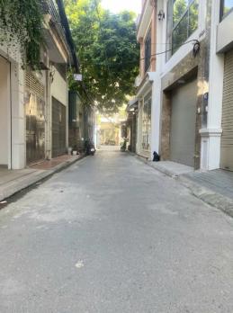 BÁN NHÀ PHÚC ĐỒNG, VINHOMES RIVERSIDE, PHÂN LÔ, GARA Ô TÔ, THANG MÁY, TẶNG NỘI THẤT XỊN