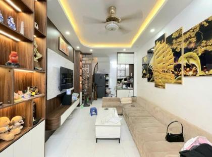 BÁN NHÀ CHU HUY MÂN, 15M RA Ô TÔ TRÁNH, TẶNG FULL NỘI THẤT XỊN SÒ, GẦN PHỐ, GIÁ MỀM