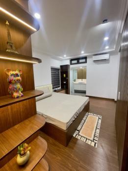 Tây Sơn – Đống Đa – Gần Ngã Tư Sở, 10m ra Ô Tô và Hồ, 30m2, 6T, MT 5m, 9.1 Tỷ.