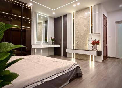 Bán nhà Trường Chinh, Thanh Xuân, 30m ra Phố, 6T Thang Máy, 41m2, MT 7.3m, 12.8 Tỷ.