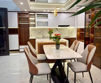 Bán nhà Trường Chinh, Thanh Xuân, 30m ra Phố, 6T Thang Máy, 41m2, MT 7.3m, 12.8 Tỷ.