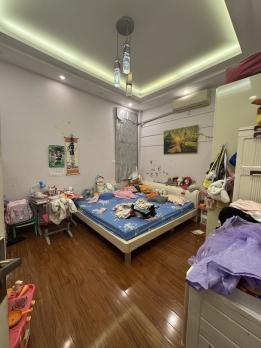 Bán nhà Trường Chinh, 27m ra Phố, 2 Thoáng, 53m2, 5T, MT 4.3m, 14.4 Tỷ - Dân Xây.