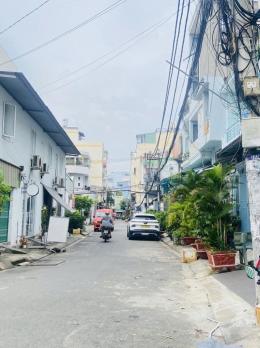 Bán nhà HXH 8m Phạm Quý Thích, 300m ra chợ Tân Hương, 8x18m, Cấp 4, tiện xây, 16,9 tỷ.