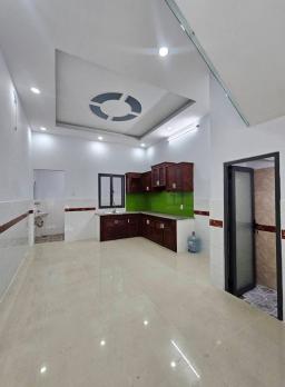 NHÀ 2 TẦNG MẶT TIỀN TA10, Ô TÔ NGỦ TRONG NHÀ. SÁT BÊN LÊ THỊ RIÊNG, PHƯỜNG THỚI AN QUẬN 12.