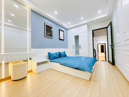 Phân Lô Phùng Khoang Thanh Xuân, 5m ra 2 Ô Tô tránh, 2 Thoáng, 37/42m2, 8.98 Tỷ.