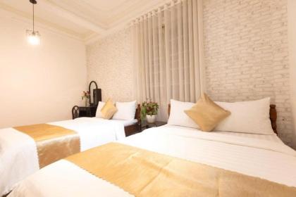 Cho thuê villa 14 phòng ngủ mặt tiền Sương Nguyệt Ánh phường 9 Đà Lạt giá 50 triệu