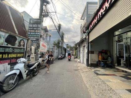 Bán nhà HẺM XE HƠI Gò Dưa - 54m2- ngang 4,6m - giá 3,35 tỷ