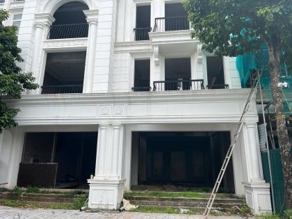 Liền kề 5T xây thô Louis 10 Đại Mỗ, DT192m2, MT12m, 57 tỷ Từ Liêm