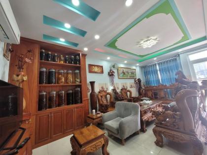 Tặng nội thất gỗ sịn - Nhà đẹp 5 tầng Mặt tiền Gò Dưa Tam Bình- 12.9 tỷ