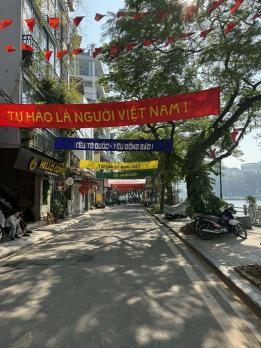 Bán Nhà Mặt Phố Trúc Bạch Ba Đình 95m2-4T 1 SỔ 1 CHỦ VIEW HỒ 56 Tỷ Có Thương Lượng.