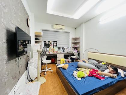 Bán nhà Khương Hạ - Thanh Xuân, ô tô gần, gần Hồ, 34m2, 5T, MT3.8m, 9.95 Tỷ.