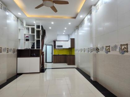 Bán nhà Khương Hạ - Thanh Xuân, ô tô gần, gần Hồ, 34m2, 5T, MT3.8m, 9.95 Tỷ.