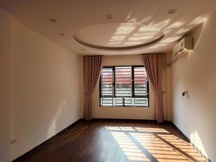 Bán nhà Khương Hạ - Thanh Xuân, ô tô gần, gần Hồ, 34m2, 5T, MT3.8m, 9.95 Tỷ.