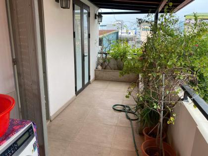 Cho thuê nhà Trần Hữu Tước, Diện tích 87m x 5 tầng, mặt tiền 6m, giá 40 triệu