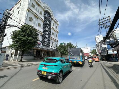 Chỉ 17 tỷ có nhà HXT thông 12m 4 lầu ngang 4.5m 158m2 ngay Emart Phan Huy Ích KD đỉnh.