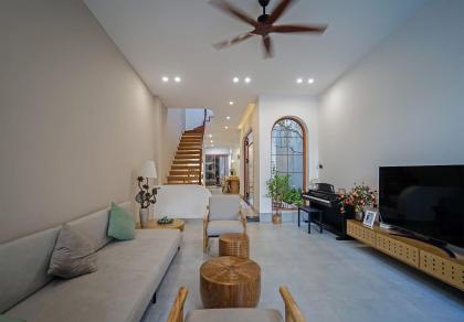 **Bán nhà hẻm Nguyễn Thanh Tuyền, phường 2, Tân Bình (4*15,5) 4 tầng - 7,9 tỷ