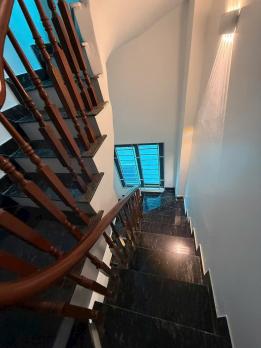 Bán nhà 40m 5T mới lô góc 3 thoáng thang máy full nội thất Thượng Cát, Bắc Từ Liêm