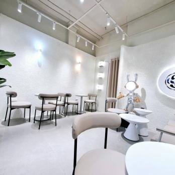 Bán Nhà Mặt Phố Đại La Hai Bà Trưng 71m2-2T 1 Sổ 1 Chủ 43,5 Tỷ Có Thương Lượng.