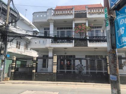 BÁN GẤP BIỆT THỰ (15.5x13) MẶT TIỀN TRUNG MỸ – TÂN XUÂN! 
GIẢM SỐC 1 TỶ