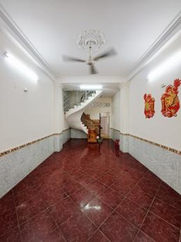 •  BÁN NHÀ Quận 10 - Nhà đẹp hẻm thông – trung tâm Hòa Hưng – giá tốt hiếm gặp  •  Đường Hòa Hưng – 56m² (4.6×15.5)