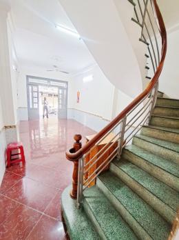 •  BÁN NHÀ Quận 10 - Nhà đẹp hẻm thông – trung tâm Hòa Hưng – giá tốt hiếm gặp  •  Đường Hòa Hưng – 56m² (4.6×15.5)