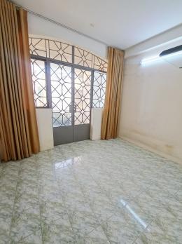 •  BÁN NHÀ Quận 10 - Nhà đẹp hẻm thông – trung tâm Hòa Hưng – giá tốt hiếm gặp  •  Đường Hòa Hưng – 56m² (4.6×15.5)