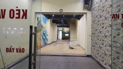 Bán Nhà Mặt Phố Nguyễn Khánh Toàn Cầu Giấy 103m2-5T 5m Vỉa Hè 58 Tỷ Có Thương Lượng.