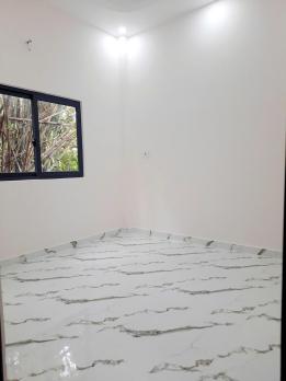 HÀNG HIẾM BÁN NHANH NHÀ MỚI XÂY 3 TẦNG – VỊ TRÍ VÀNG GẦN CHỢ HƯNG LONG – GIÁ ĐẦU TƯ TỐT!