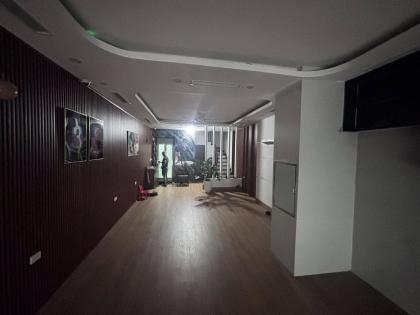 Bán Nhà Phố Nguyễn Chánh Cầu Giấy 61m2-7T Th/Máy 2 THOÁNG 40 Tỷ Có Thương Lượng.