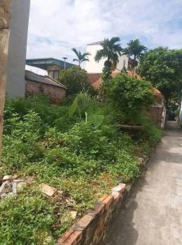 Đất đẹp - vị trí đắc địa - Giá cực tốt 50m nhỉnh 4 tỷ gần ngã tư Trôi