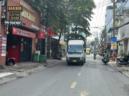 NGỘP rất GẤP BÁN nhà MTKD Thống Nhất 94m2 ngang 4m 6 lầu mái Thái ngay BV nhỉnh 15 tỷ.